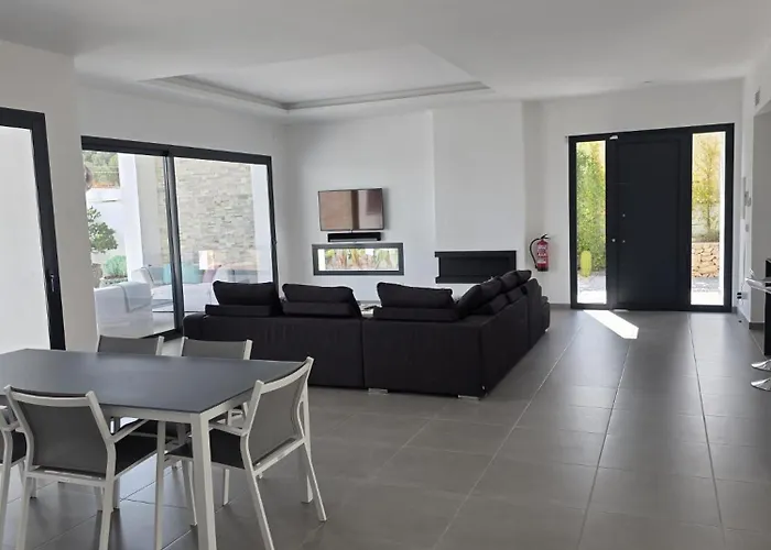 Moraira B5